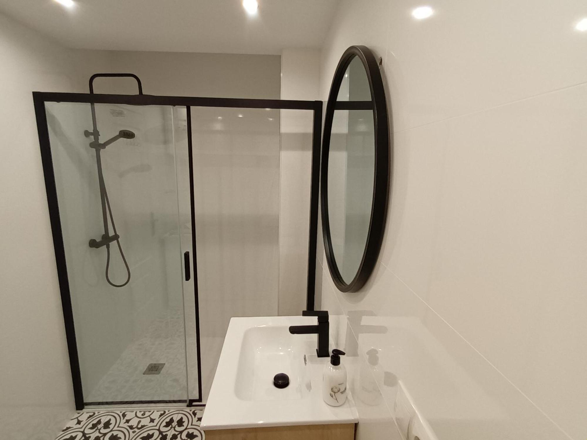 Apartamento Vacacional Cuarteles Málaga Eksteriør bilde